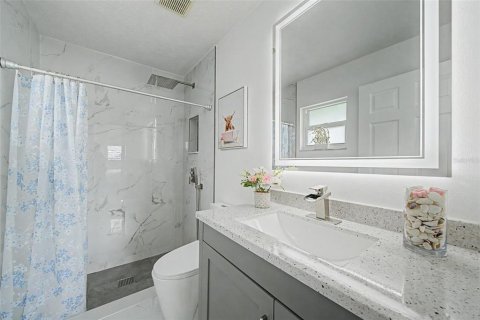 House in Sebring, Florida 2 bedrooms, 92.9 sq.m. № 2204794 - photo 26
