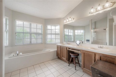 Touwnhouse à vendre à Tampa, Floride: 2 chambres, 139.73 m2 № 1771412 - photo 25