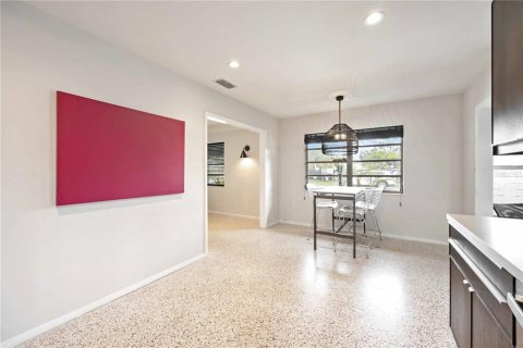 Casa en venta en Sarasota, Florida, 2 dormitorios, 131.92 m2 № 1819524 - foto 15
