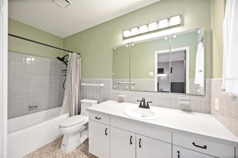 Casa en venta en Sarasota, Florida, 2 dormitorios, 131.92 m2 № 1819524 - foto 22