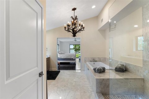 House in Ormond Beach, Florida 3 bedrooms, 358.23 sq.m. № 1278404 - photo 30