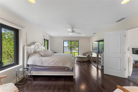 House in Ormond Beach, Florida 3 bedrooms, 358.23 sq.m. № 1278404 - photo 26