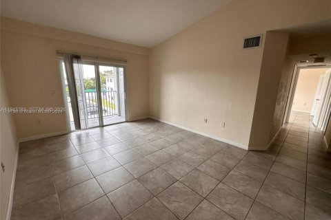 Condominio en venta en Homestead, Florida, 2 dormitorios, 83.15 m2 № 2002390 - foto 13