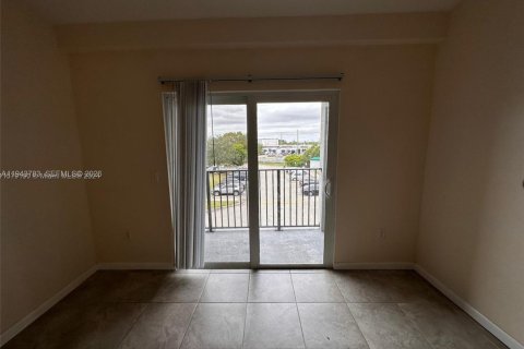 Condominio en venta en Homestead, Florida, 2 dormitorios, 83.15 m2 № 2002390 - foto 14