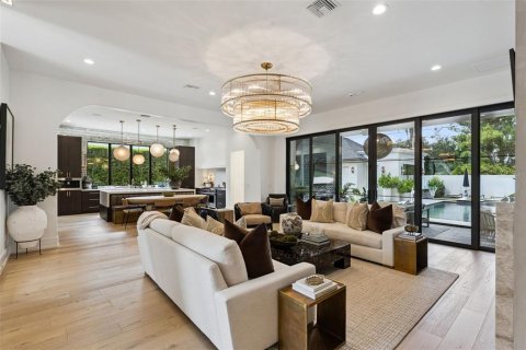 Casa en venta en Winter Park, Florida, 5 dormitorios, 441.66 m2 № 2429672 - foto 13