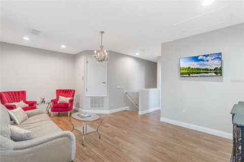 Casa en venta en Winter Garden, Florida, 5 dormitorios, 292.83 m2 № 1919702 - foto 18