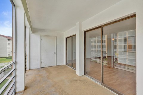 Condo in North Palm Beach, Florida, 1 bedroom  № 2186593 - photo 10