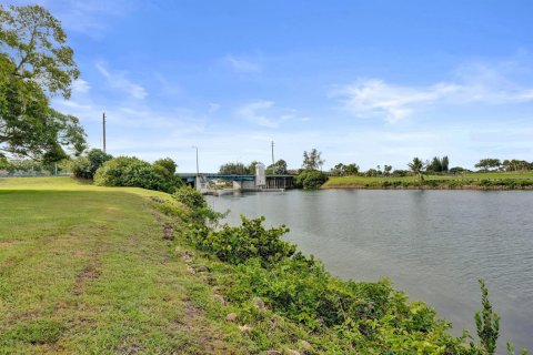 Condo in North Palm Beach, Florida, 1 bedroom  № 2186593 - photo 30