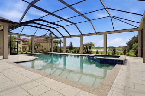 House in Thonotosassa, Florida 4 bedrooms, 302.03 sq.m. № 2286950 - photo 3