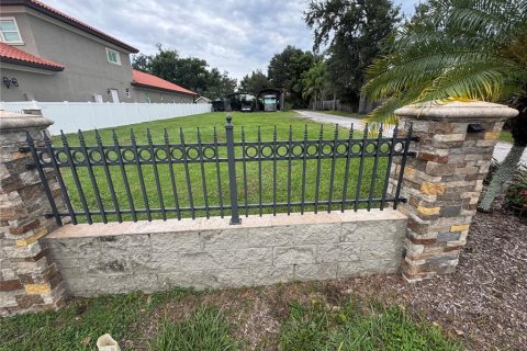 Terreno en venta en Tampa, Florida № 1903257 - foto 4
