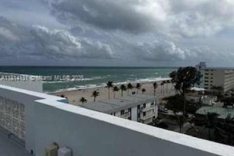 Condominio en venta en Hollywood, Florida, 1 dormitorio, 69.68 m2 № 1960029 - foto 25