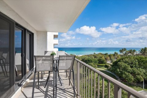 Condo in Hollywood, Florida, 2 bedrooms  № 2183156 - photo 20