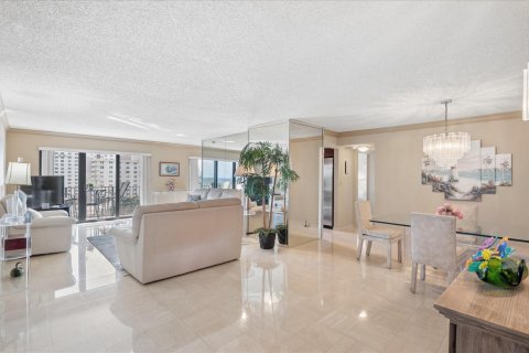Condo in Hollywood, Florida, 2 bedrooms № 2183156