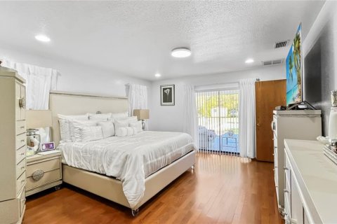 Villa ou maison à vendre à Bradenton, Floride: 5 chambres, 278.8 m2 № 1591942 - photo 13