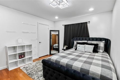 Villa ou maison à vendre à Bradenton, Floride: 5 chambres, 278.8 m2 № 1591942 - photo 26