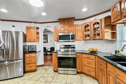 Villa ou maison à vendre à Bradenton, Floride: 5 chambres, 278.8 m2 № 1591942 - photo 7