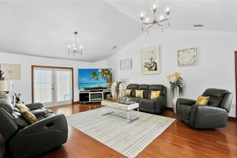 Villa ou maison à vendre à Bradenton, Floride: 5 chambres, 278.8 m2 № 1591942 - photo 2