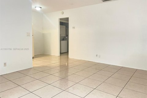 Copropriété à louer à West Palm Beach, Floride: 1 chambre, 55.74 m2 № 1990759 - photo 6