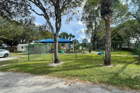 Copropriété à louer à West Palm Beach, Floride: 1 chambre, 55.74 m2 № 1990759 - photo 7