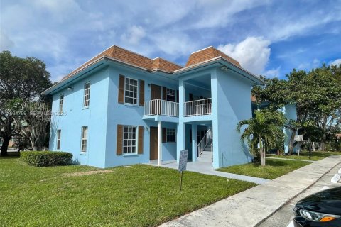 Copropriété à louer à West Palm Beach, Floride: 1 chambre, 55.74 m2 № 1990759 - photo 2