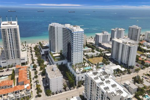 Condominio en venta en Fort Lauderdale, Florida, 2 dormitorios, 112.78 m2 № 1758496 - foto 2