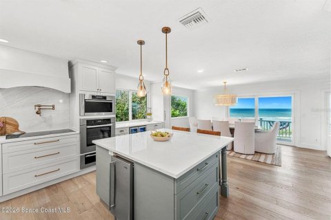 Villa ou maison à vendre à Melbourne Beach, Floride: 4 chambres, 350.06 m2 № 2156922 - photo 5