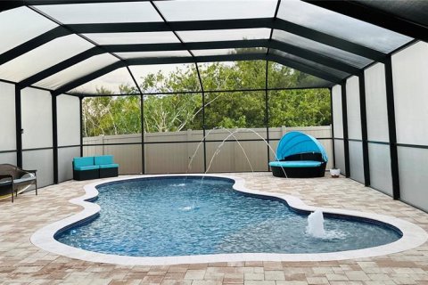 House in BELMONT in Ruskin, Florida 3 bedrooms, 183.76 sq.m. № 1870141 - photo 3
