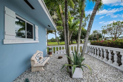 Casa en venta en Homestead, Florida, 4 dormitorios, 251.49 m2 № 2002234 - foto 13