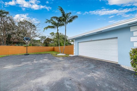 Casa en venta en Homestead, Florida, 4 dormitorios, 251.49 m2 № 2002234 - foto 7