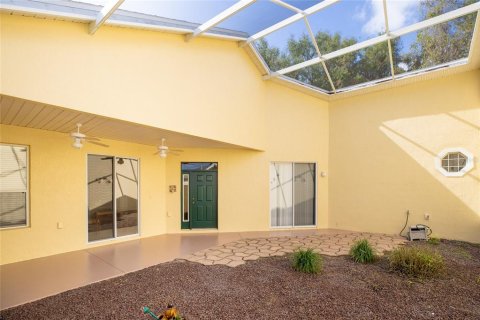 Casa en venta en Ocala, Florida, 2 dormitorios, 147.99 m2 № 1440609 - foto 2