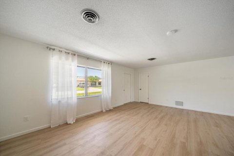 Villa ou maison à vendre à Venice, Floride: 3 chambres, 147.16 m2 № 2302488 - photo 29