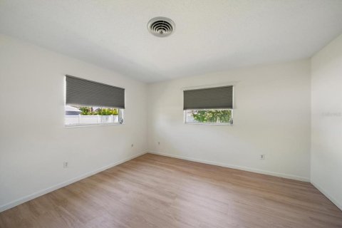 Villa ou maison à vendre à Venice, Floride: 3 chambres, 147.16 m2 № 2302488 - photo 16