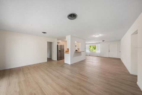 Villa ou maison à vendre à Venice, Floride: 3 chambres, 147.16 m2 № 2302488 - photo 9