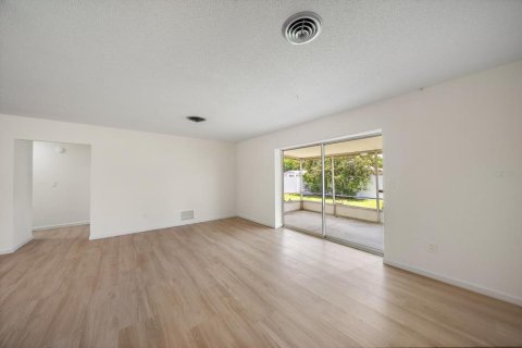 Villa ou maison à vendre à Venice, Floride: 3 chambres, 147.16 m2 № 2302488 - photo 10