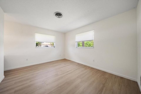 Villa ou maison à vendre à Venice, Floride: 3 chambres, 147.16 m2 № 2302488 - photo 20