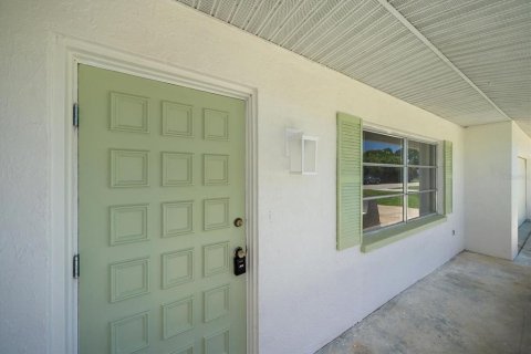 Villa ou maison à vendre à Venice, Floride: 3 chambres, 147.16 m2 № 2302488 - photo 2