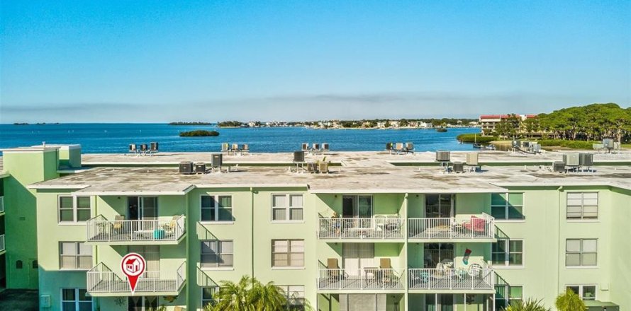 Condominio en Dunedin, Florida, 2 dormitorios  № 1816704