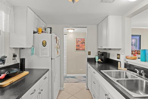 Condominio en venta en Dunedin, Florida, 2 dormitorios, 94.39 m2 № 1816704 - foto 8