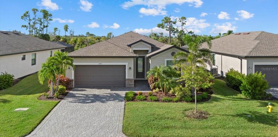 Casa en Port Charlotte, Florida 4 dormitorios, 188.68 m2 № 1903586