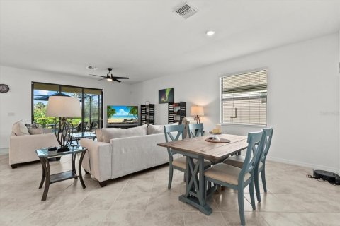 Casa en venta en Port Charlotte, Florida, 4 dormitorios, 188.68 m2 № 1903586 - foto 7