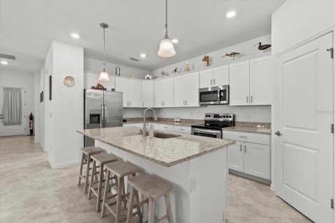 Casa en venta en Port Charlotte, Florida, 4 dormitorios, 188.68 m2 № 1903586 - foto 12