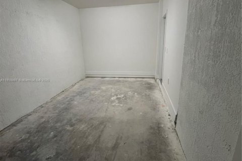 Townhouse in Miami, Florida 3 bedrooms № 1888093 - photo 8