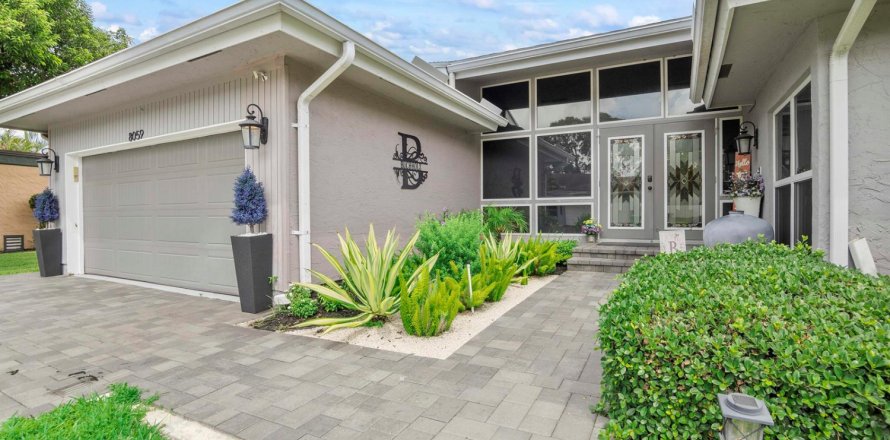 Villa ou maison à Tamarac, Floride 2 chambres, 195.28 m2 № 2397787