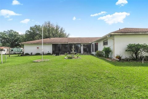 Villa ou maison à vendre à Clermont, Floride: 5 chambres, 228.17 m2 № 2406622 - photo 14