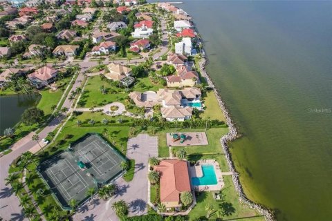 Villa ou maison à vendre à Apollo Beach, Floride: 4 chambres, 630.25 m2 № 2358243 - photo 17