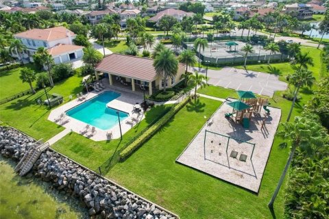 Villa ou maison à vendre à Apollo Beach, Floride: 4 chambres, 630.25 m2 № 2358243 - photo 18