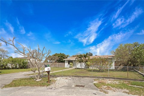 Casa en venta en Homestead, Florida, 3 dormitorios, 102.56 m2 № 2058929 - foto 6
