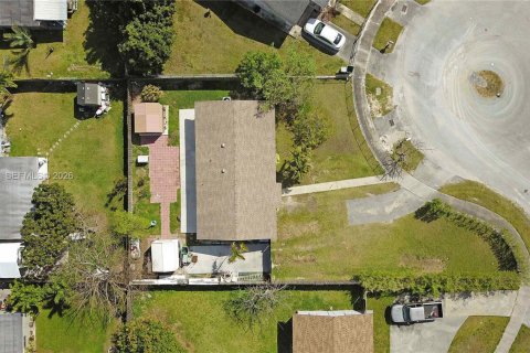 Casa en venta en Homestead, Florida, 3 dormitorios, 102.56 m2 № 2058929 - foto 4