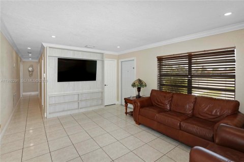Casa en venta en Homestead, Florida, 3 dormitorios, 102.56 m2 № 2058929 - foto 8