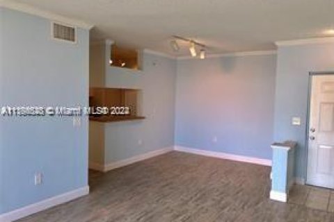 Condo in Sunny Isles Beach, Florida, 1 bedroom  № 1860836 - photo 8
